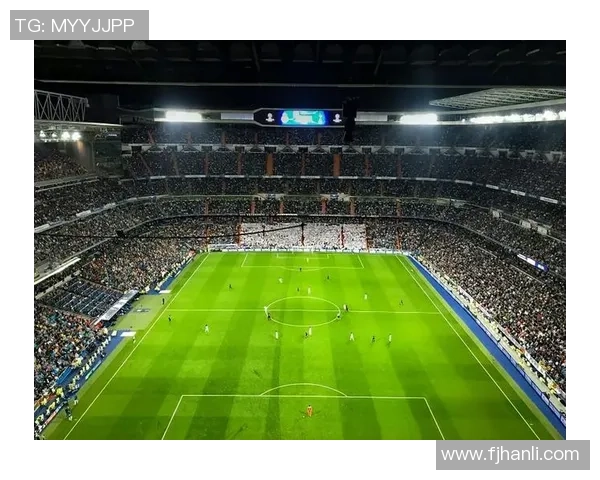 昔日足球传奇重聚一堂 再续绿茵激情与荣耀